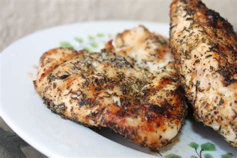 italian-herb-grilled-chicken-tasty-kitchen image
