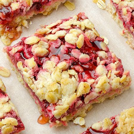 healthy-breakfast-strawberry-oatmeal-bars-yummiest image