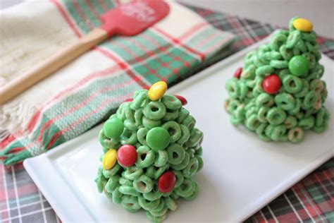 cheerio-christmas-trees-recipe-makes-a-great-holiday image