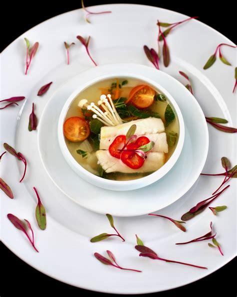 halibut-sinigang-filipino-tamarind-soup-taste-with image