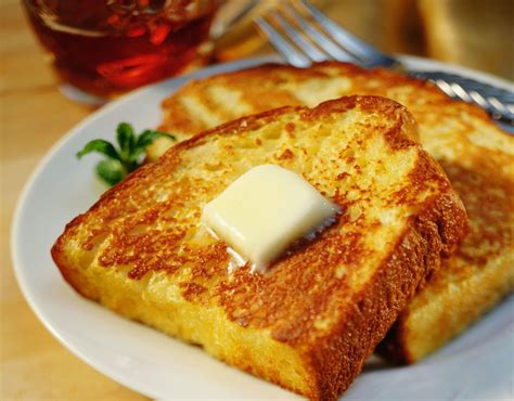 skillet-french-toast-recipe-the-spruce-eats image
