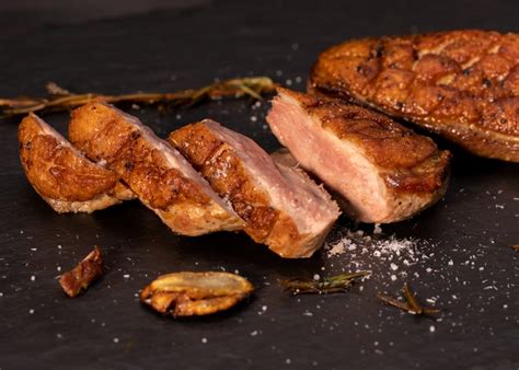 pan-seared-duck-breast-cooking-method-canards-du-lac image