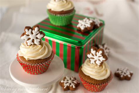 gingerbread-cupcakes-with-lemon-cream-cheese-frosting image