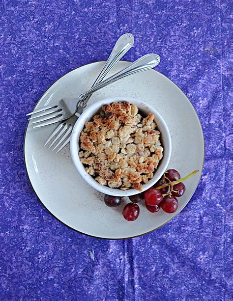 individual-grape-crumble-hezzi-ds-books-and-cooks image