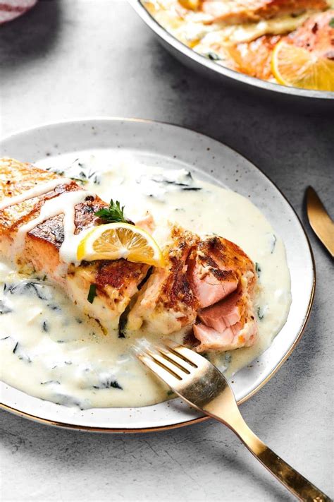 keto-salmon-with-creamy-garlic-butter-sauce-easy-low image