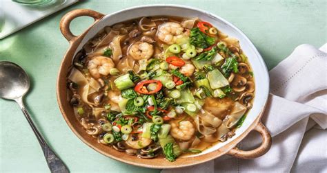 wonton-shrimp-noodle-soup-recipe-hellofresh image