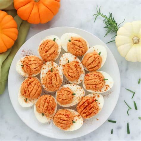 spicy-pumpkin-deviled-eggs-blogmemeingecom image