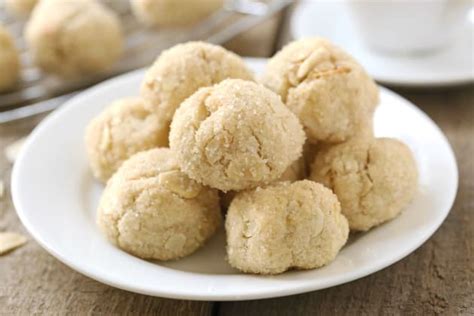 gluten-free-cardamom-cookies-recipe-food-fanatic image