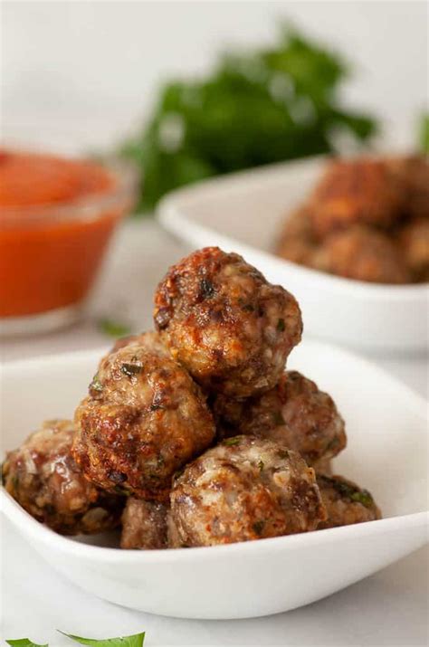 tasty-oven-baked-meatballs-joes-healthy-meals image