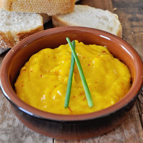 the-ultimate-saffron-and-garlic-aioli-recipe-spain-on-a-fork image