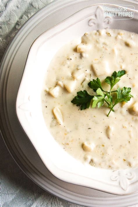 best-clam-chowder-recipe-favorite-family image