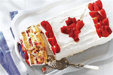 our-most-delicious-desserts-to-make-for-canada-day image