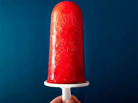 ultimate-strawberry-popsicles-recipe-serious-eats image