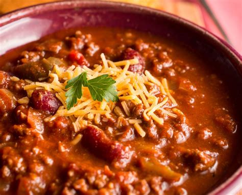 easy-peasy-deer-camp-venison-chili-hunt-to-eat image