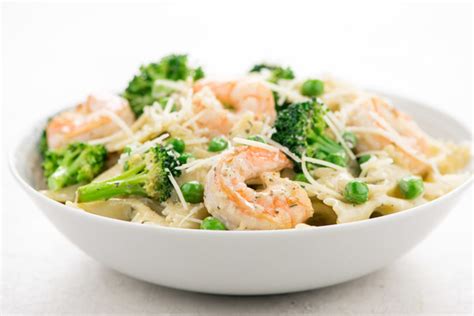 shrimp-pesto-farfalle-recipe-home-chef image