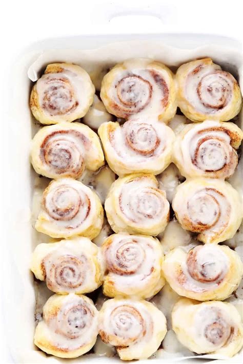 quick-puff-pastry-cinnamon-rolls-gimme-some-oven image