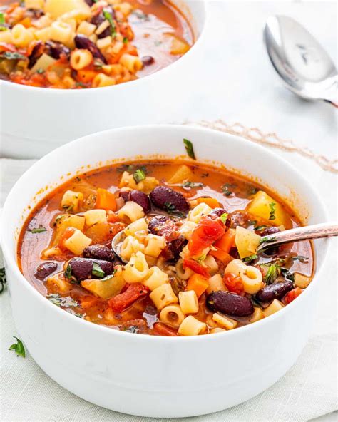 minestrone-soup-jo-cooks image