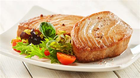 balsamic-glazed-tuna-steaks-grilling-recipes-lgcm image