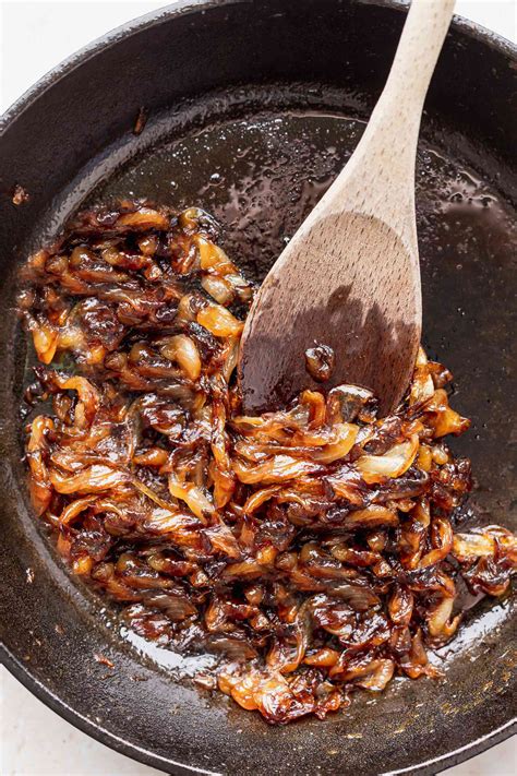 how-to-caramelize-onions-recipe-simply image