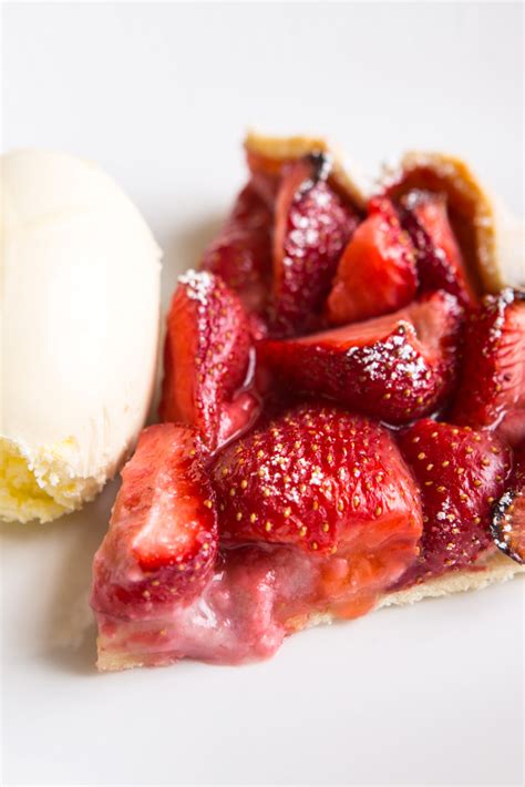 strawberry-and-almond-tart-great-british-chefs image