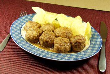 meatball-recipe-with-beer-sauce-meatballs image