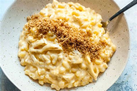 easy-chicken-mac-and-cheese-recipe-simply image