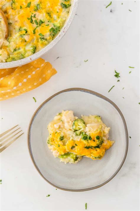 the-best-chicken-and-broccoli-cheesy-casserole image