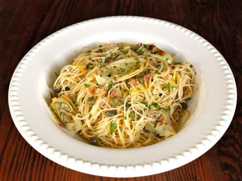 lemon-butter-pasta-with-artichokes-and-capers image