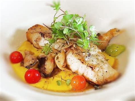 yellowedge-grouper-with-sweet-corn-pudding-oyster image