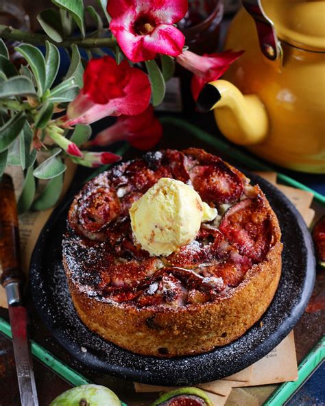 upside-down-fig-cake-bake-with-shivesh image