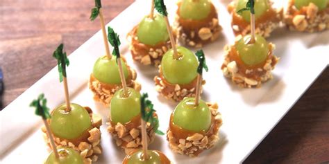 best-caramel-apple-grapes-recipe-how-to-make image