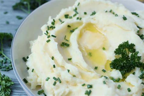 simple-buttermilk-mashed-potatoes-dish-n-the-kitchen image