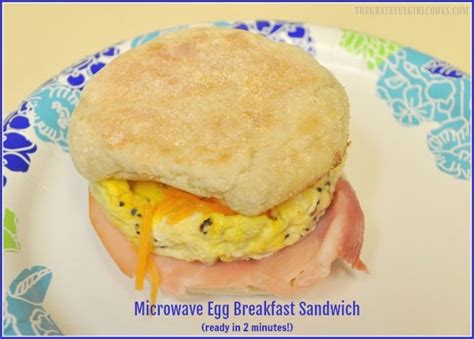 microwave-egg-breakfast-sandwich-the-grateful-girl image