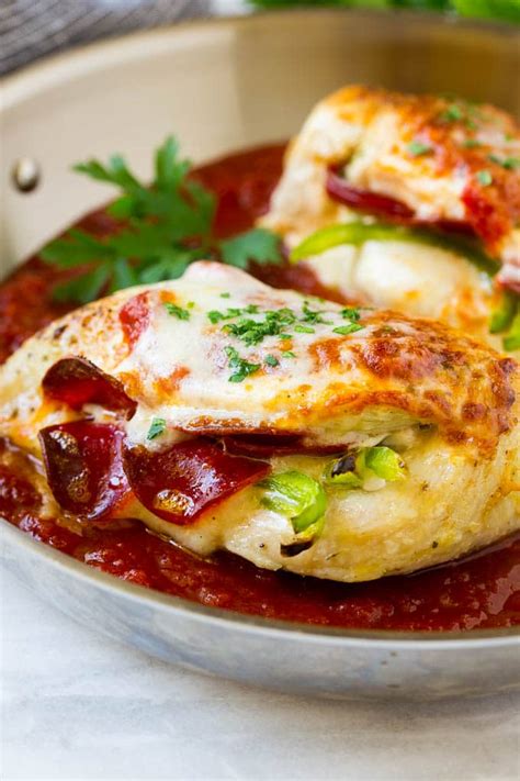 pizza-stuffed-chicken-dinner-at-the-zoo image