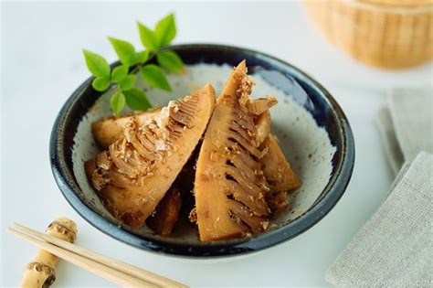 simmered-bamboo-shoots-tosaniたけのこの土佐煮 image