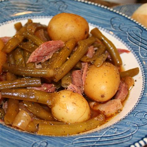 slow-cooker-green-beans-ham-and-potatoes-crockpot image