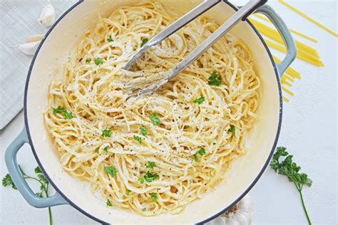 best-parmesan-garlic-linguine-recipe-ready-in-20-minutes image