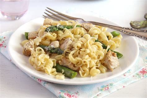 chicken-and-asparagus-casserole-with-pasta-where-is image