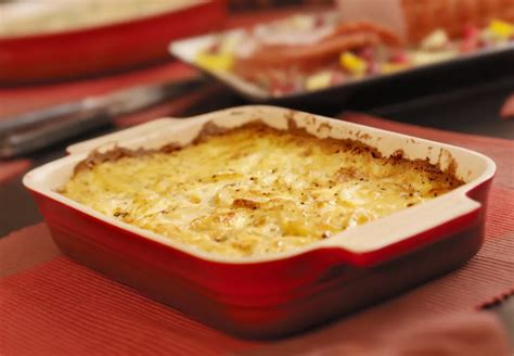 easiest-boxed-scalloped-potatoes-recipe-the-chefs image