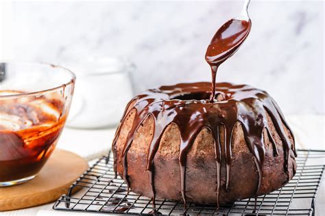 21-sensational-bundt-cake-recipes-the-spruce-eats image