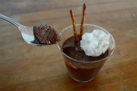 make-3-ingredient-chocolate-mousse-in-your-blender image