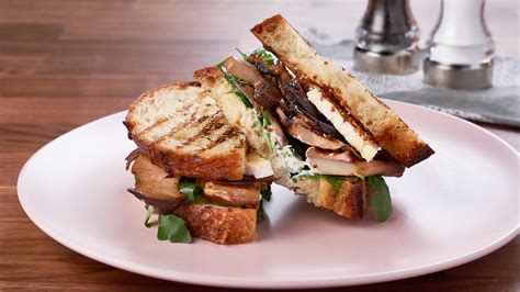 mushroom-sandwich-with-horseradish-tarragon-cream-ctv image