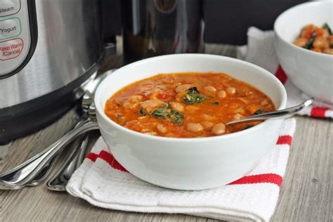 tomato-and-cannellini-bean-soup-recipe-food-fanatic image