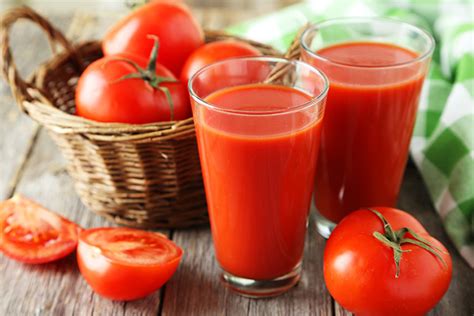 homemade-tomato-juice-lorna-vanderhaeghe image