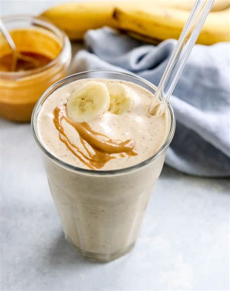 peanut-butter-banana-smoothie-detoxinista image