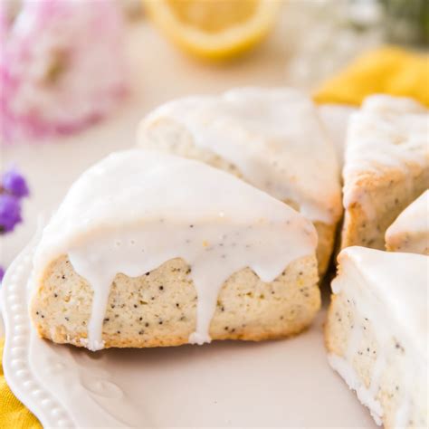 lemon-poppy-seed-scones-sugar-spun-run image