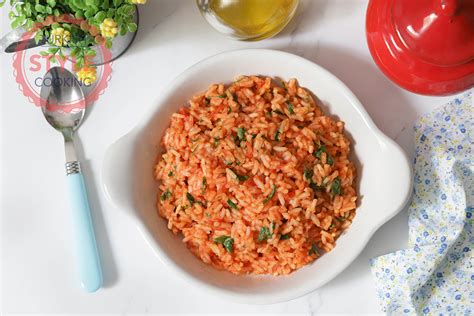 rice-pilav-with-tomatoes-and-rocket-turkish-style image