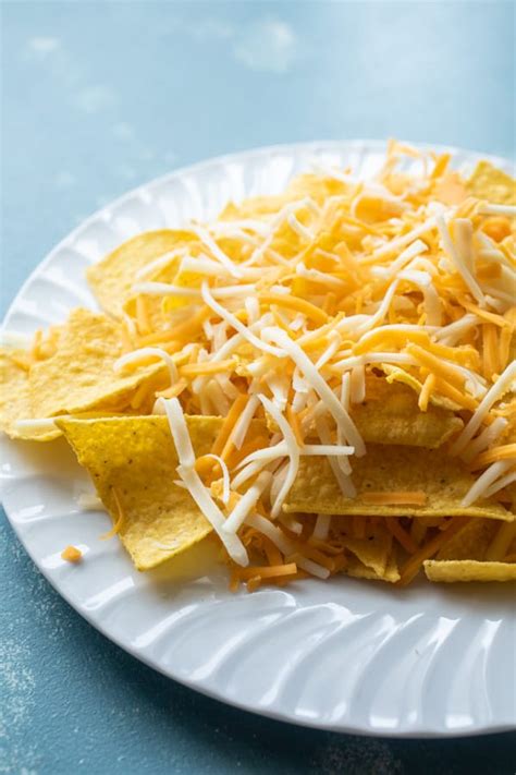 how-to-microwave-nachos-perfectly-every-time image