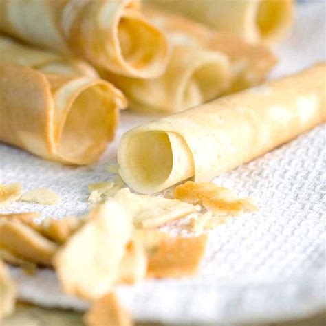 barquillos-wafer-rolls-recipe-amiable-foods image