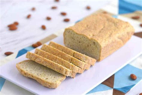 low-carb-almond-flour-bread-recipe-mind-over-munch image